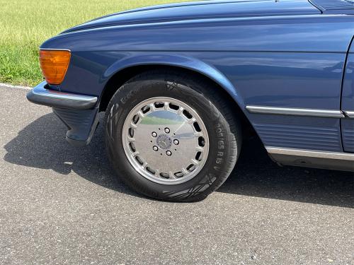 mercedes benz 300 sl w107 blau 1988 0008 IMG 9