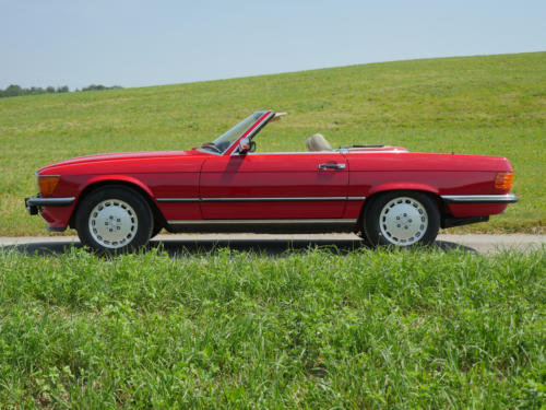 mercedes benz 300sl r107 rot 1987 0000 1