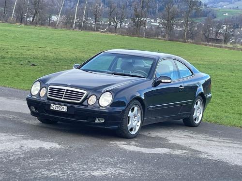mercedes benz 430 CLK V8 dunkelblau 2000 0002 IMG 3