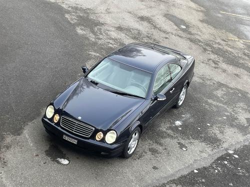 mercedes benz 430 CLK V8 dunkelblau 2000 0016 IMG 17