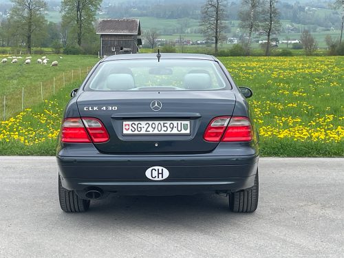 mercedes benz 430 clk v8 coupe smaragdschwarz 2000 0007 IMG 8