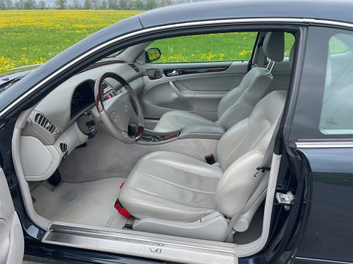 mercedes benz 430 clk v8 coupe smaragdschwarz 2000 0009 IMG 10