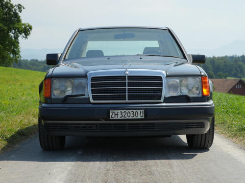 mercedes benz e400 schwarz 1993 0002 3