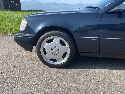 mercedes benz e 220 cabriolet final edition schwarz 1997 0009 IMG 10