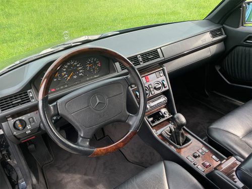 mercedes benz e 220 cabriolet final edition schwarz 1997 0012 IMG 13
