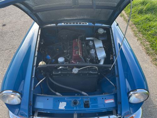 mg b gt coupe blau maxilite 1973 0015 IMG 16