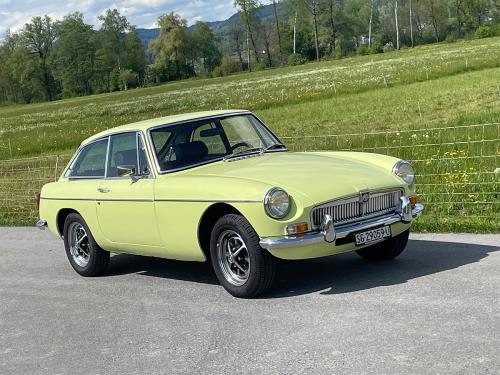 mg b gt coupe chartreuse 1976.psd 0002 IMG 3