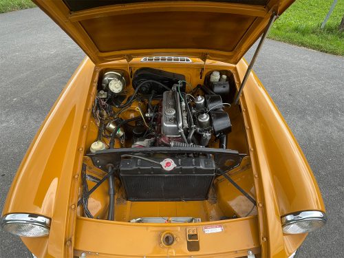 mg b gt coupe dunkelgelb speichenfelgen 1972 0014 IMG 15