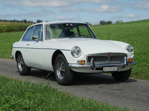 mg b gt coupe overdrive weiss 1974 0009 10