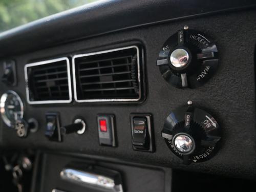 mg b gt coupe overdrive weiss 1974 0018 19