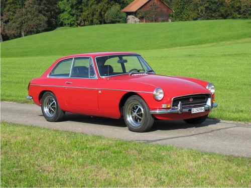 mg b gt coupe rot 1972 1200x900 0002 3