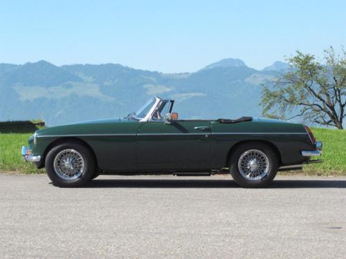 mg b roadster dunkelgruen schwarz 1969 0000 IMG 1