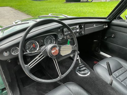 mg c gt coupe 3-0 speichenfelgen dunkelgruen 1970 0014 IMG 15