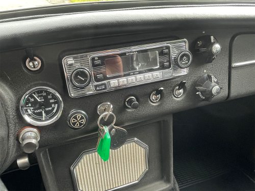 mg c gt coupe 3-0 speichenfelgen dunkelgruen 1970 0015 IMG 16
