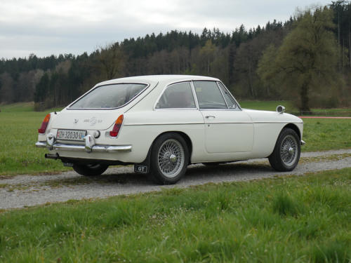 mg c gt coupe weiss 1968 0009 10