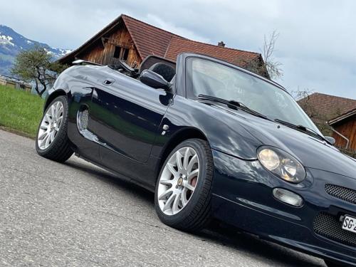 mg f cabrio 1-8i vvc 160 trophy dunkelblau 2001 0008 IMG 9