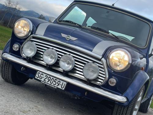 mini cooper 1-3-i-sport dunkelblau 2000 0006 IMG 7