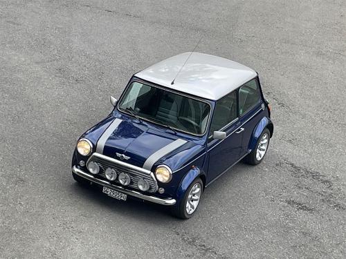 mini cooper 1-3-i-sport dunkelblau 2000 0018 IMG 19