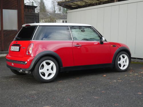 mini cooper one 1.6 rot 2002 0007 9