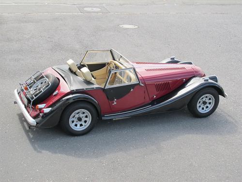 morgan plus 8 rot schwarz 1982 1200x900 0009 10