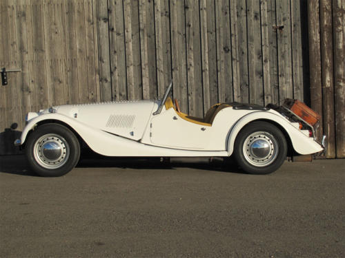 morgan roadster plus 4 weiss 1977 0000 Ebene 15