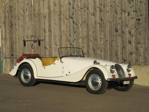 morgan roadster plus 4 weiss 1977 0001 Ebene 14