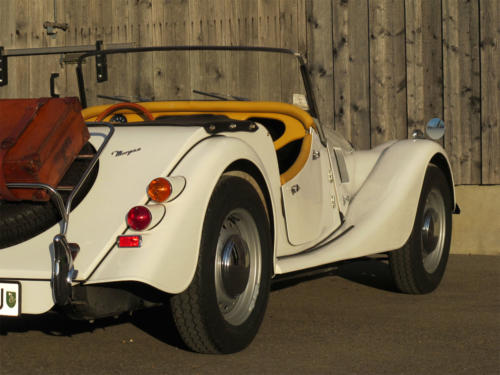 morgan roadster plus 4 weiss 1977 0007 Ebene 8