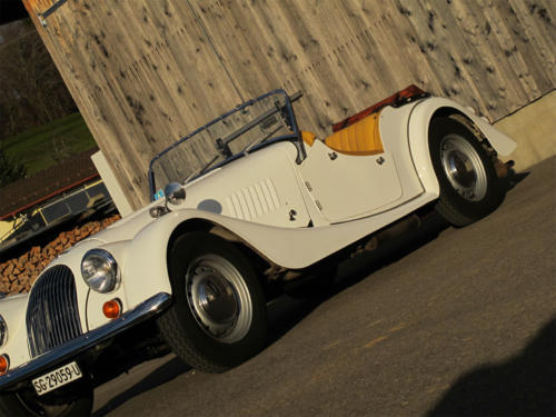 morgan roadster plus 4 weiss 1977 0008 Ebene 7