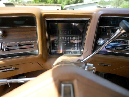 oldsmobile custom cruiser 455 beige 1972 0014 15