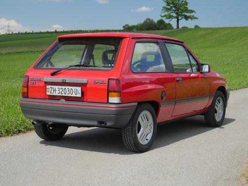 opel corsa joy 1-2i rot 1992 0006 7