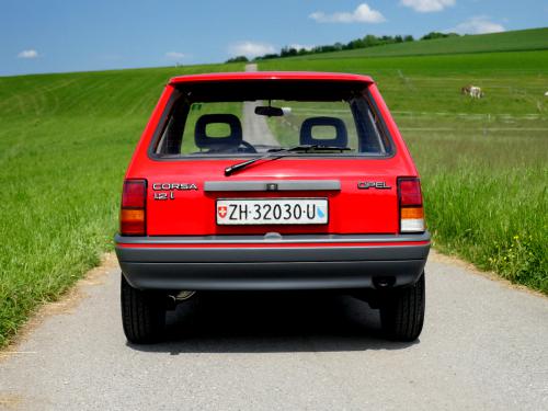 opel corsa joy 1-2i rot 1992 0009 10
