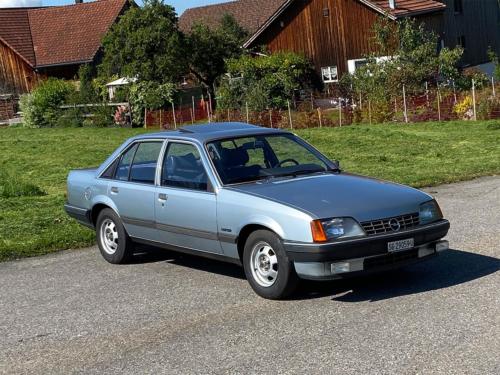 opel rekord e 2000 manual blau 1983 0001 IMG 2