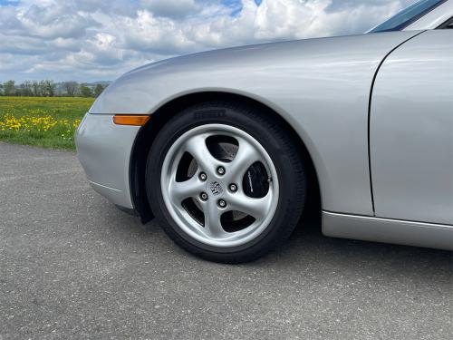 porsche 911 carrera 2 manual silber 1998 0009 IMG 10