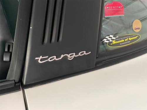 porsche 911 carrera 3-2 targa weiss 1986 0014 IMG 15