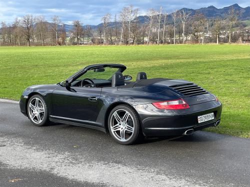 porsche 911 carrera 4 cabriolet manual schwarz 2008 0006 IMG 7