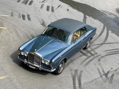 rolls royce corniche coupe hellblau 1977 0017 Hintergrund