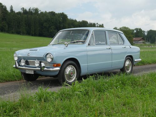 triumph 1300 wedgwood blue 1966 0001 2