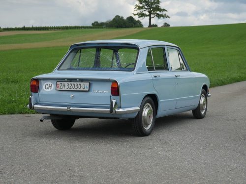triumph 1300 wedgwood blue 1966 0005 6