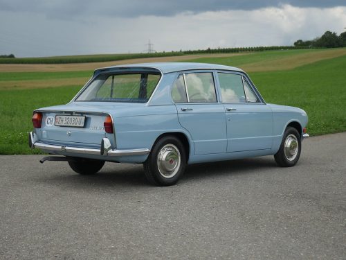 triumph 1300 wedgwood blue 1966 0006 7