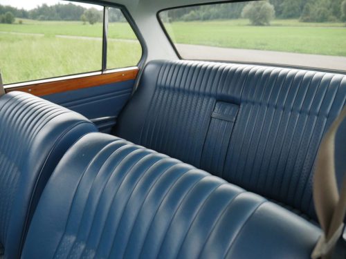 triumph 1300 wedgwood blue 1966 0015 16