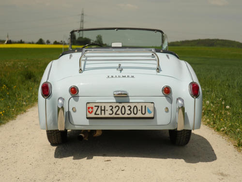 triumph tr3a powderblue 1958 0008 9