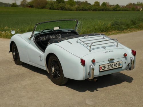 triumph tr3a powderblue 1958 0009 10