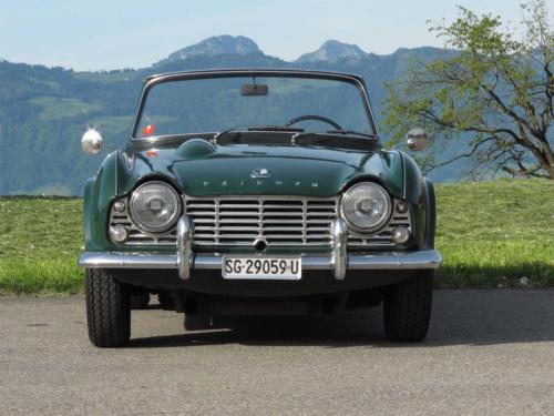 triumph tr4 roadster overdrive dunkelgruen 1963 0004 IMG 5