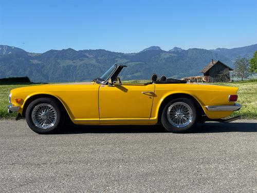 triumph tr6 cabriolet su gelb 1975 0000 IMG 1