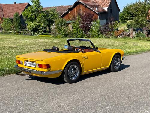 triumph tr6 cabriolet su gelb 1975 0003 IMG 4