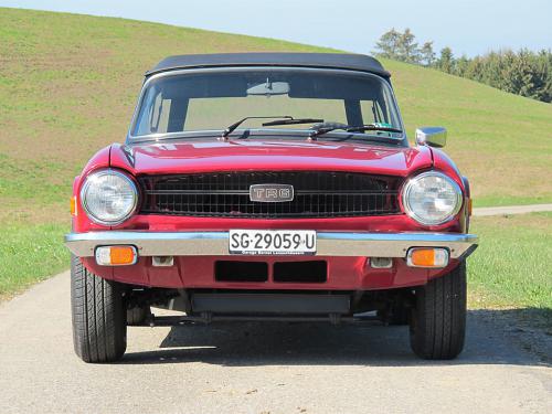 triumph tr6 doppelvergaser dunkelrot 1974 1200x900 0002 3