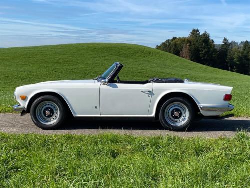 triumph tr6 doppelvergaser weiss 1973 0000 IMG 1