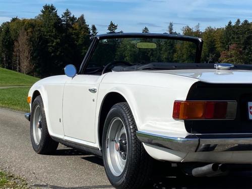 triumph tr6 doppelvergaser weiss 1973 0008 IMG 9