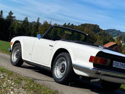 triumph tr6 doppelvergaser weiss 1973 0009 IMG 10