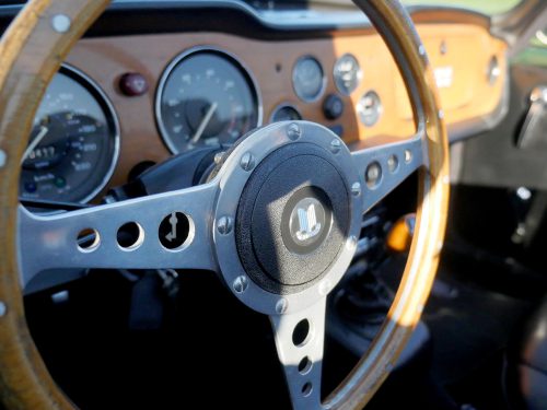 triumph tr 6 pi british racing green 1975 0010 11